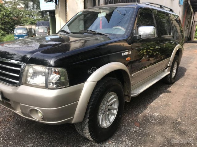 Bán xe Ford Everest năm 2005 màu đen, 270 triệu