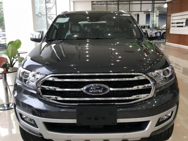 Bán Ford Everest 2018 => Giao xe ngay (không cần chờ đợi) + Tặng thêm phụ kiện. 0902623584 - Đảm bảo giá tốt