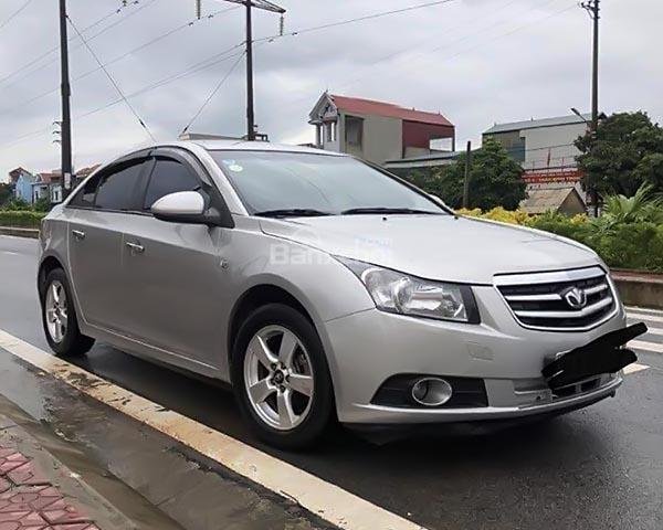 Bán xe Daewoo Lacetti màu bạc, số sàn, xe nhập khẩu Hàn Quốc