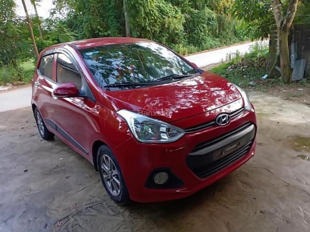 Cần bán xe Hyundai Grand i10 sản xuất năm 2016, màu đỏ, nhập khẩu