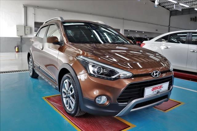 Bán xe Hyundai i20 Active sản xuất năm 2016, màu nâu giá cạnh tranh