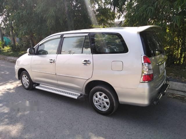 Bán Toyota Innova J lên G, sx 2010 màu xám bạc