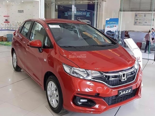 Cần bán Honda Jazz đời 2018, màu đỏ, xe mới 100%