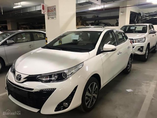 Bán Toyota Yaris 1.5G năm sản xuất 2018, màu trắng, xe nhập, giá tốt