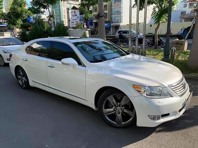 Bán Lexus LS 460L 2009, màu trắng, xe nhập