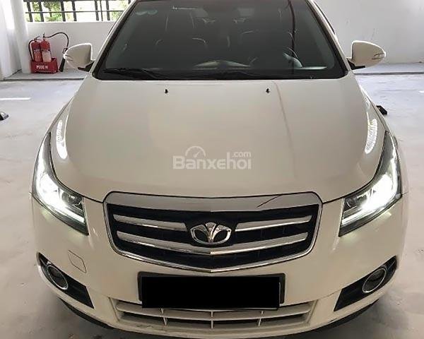 Bán Daewoo Lacetti màu trắng, đời 2011, xe nhập khẩu, số tự động