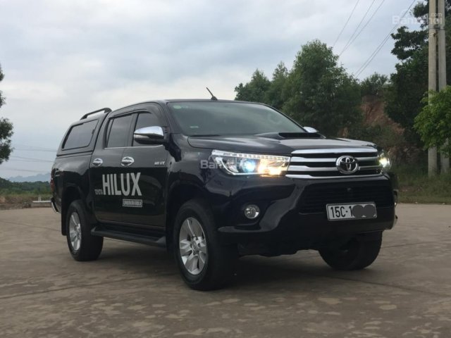 Bán xe Toyota Hilux G năm 2015, màu đen, nhập khẩu