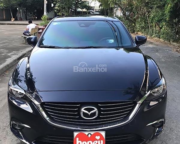 Bán Mazda 6 2.5L Premium đời 2018, 990tr