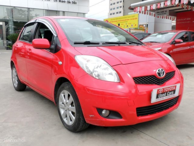 Bán Toyota Yaris G năm sản xuất 2010, màu đỏ, nhập khẩu  