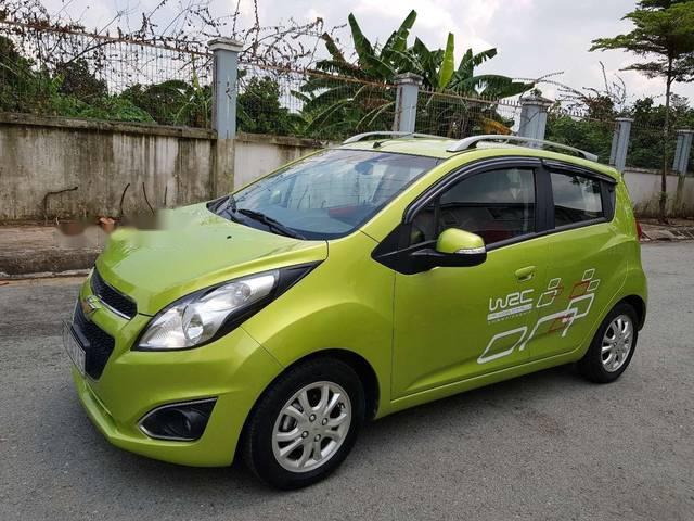 Bán xe Chevrolet Spark LTZ sản xuất 2014, màu xanh lục