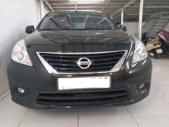 Bán xe Nissan Sunny XL màu xanh đen, sản xuất 2018, tên tư nhân chính chủ