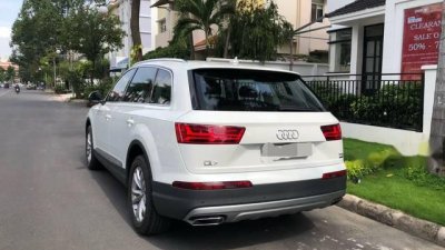 Bán Audi Q7 sản xuất năm 2016, màu trắng, nhập khẩu