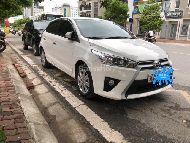 Cần bán lại xe Toyota Yaris 1.5G sản xuất năm 2017, màu trắng, xe nhập chính chủ, 660tr