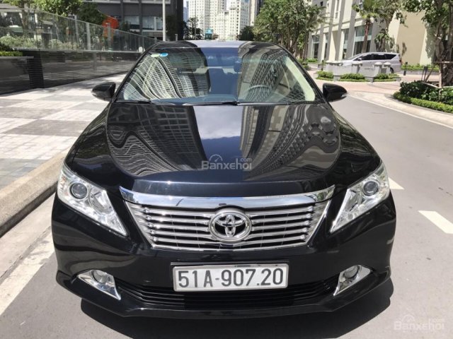 Bán Camry 2.0E 2014 xe đẹp chạy lướt 19.000km, cam kết chất lượng bao test hãng