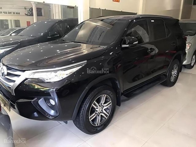 Bán Fortuner 2017 số sàn, máy dầu, xe đẹp một chủ biển HP