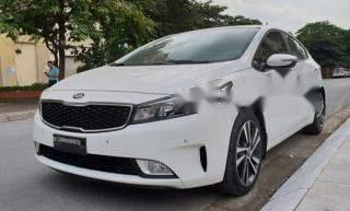 Bán Kia Cerato Sx 11/2017, xe đi được 9000km, xe đẹp, nội thất còn mới