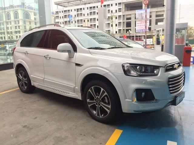 Bán Chevrolet Captiva đời 2018, màu trắng, xe mới 100%