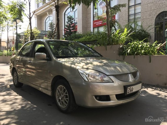 Gia đình bán Mitsubishi Lancer GLX số tự động đời 2003, nhập khẩu, chính chủ viết giấy bán