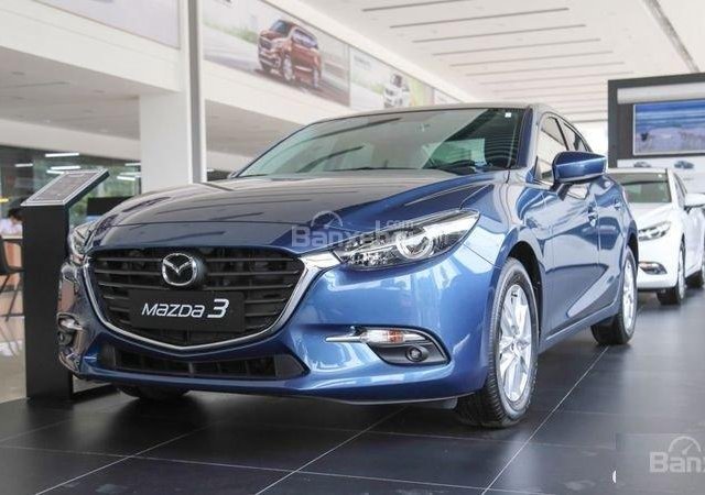 Mazda Nguyễn Trãi bán Mazda 3 2018 mới 100%, trả góp 90%, quà hấp dẫn, LH ngay 0906669005 để được hỗ trợ