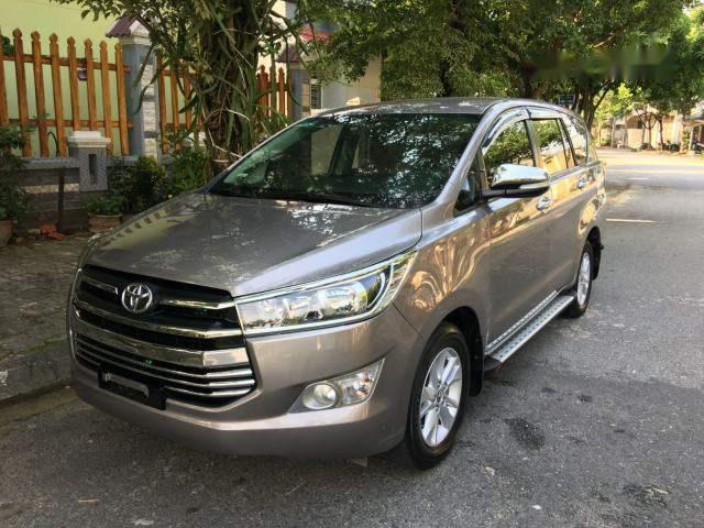 Bán ô tô Toyota Innova năm 2017 số sàn giá cạnh tranh