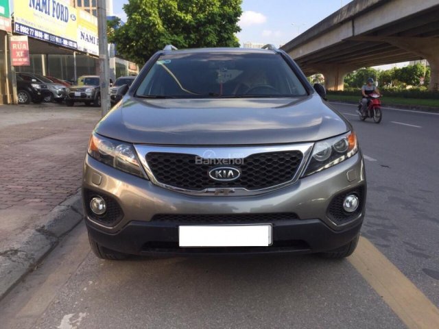 Bán Kia Sorento Limited máy dầu 2.0 eVGT sản xuất 2010 màu xám, biển Hà Nội