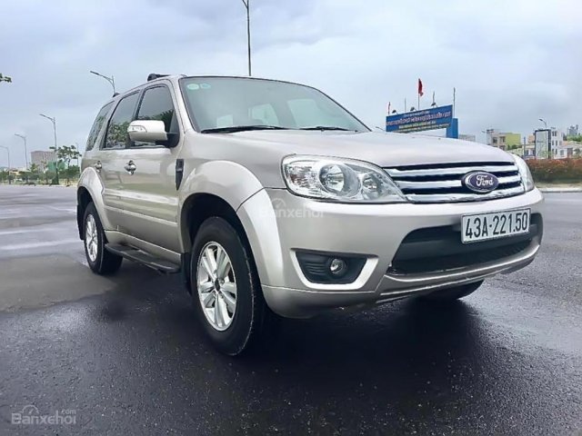 Xe Ford Escape đời 2009, màu hồng chính chủ 