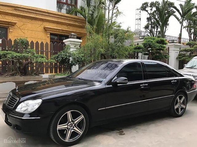 Bán xe Mercedes S500 đời 2004, màu đen, nhập khẩu, 450 triệu