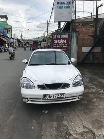 Cần bán xe Daewoo Nubira sản xuất năm 2002, màu trắng 