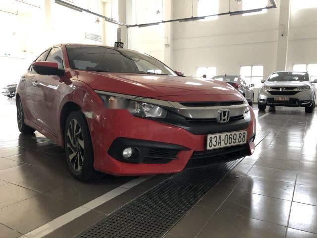 Cần bán Honda Civic sản xuất năm 2018, màu đỏ0