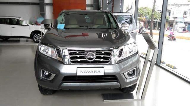 Cần bán Nissan Navara sản xuất năm 2018, màu xám, giá tốt