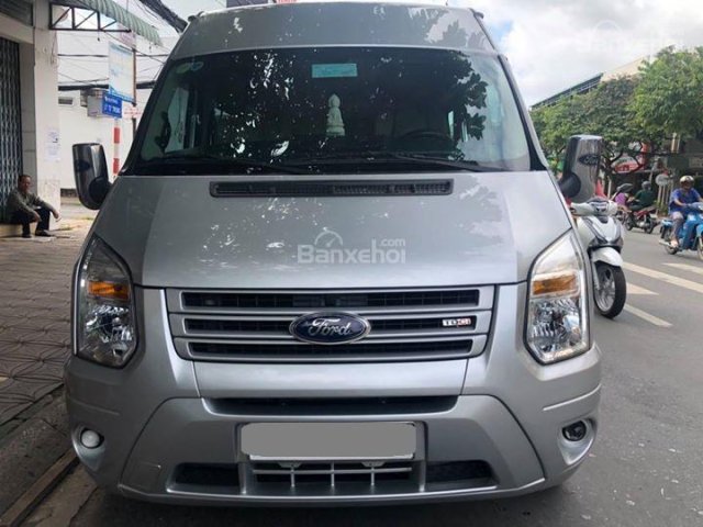 Bán Ford Transit 2016 dầu xe số sàn ít đi, gia đình chính chủ