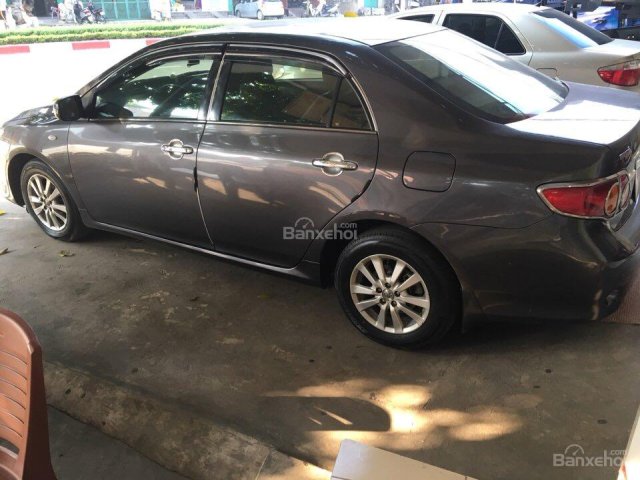 Cần bán gấp Toyota Corolla năm 2009, màu xám, xe nhập