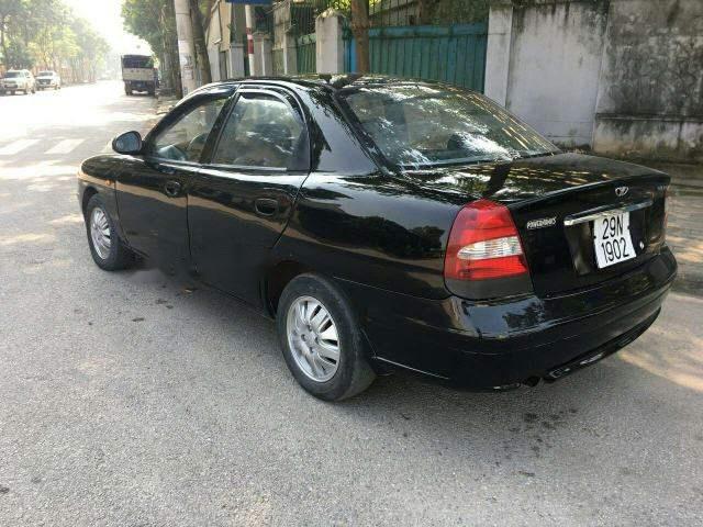 Cần bán lại xe Daewoo Nubira đời 2001, màu đen chính chủ, giá 68tr