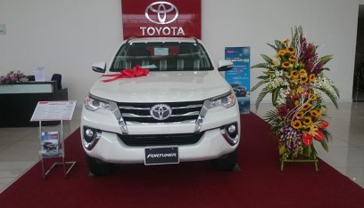 Đại Lý Toyota Thái Hòa, bán xe Toyota Fortuner 2.4G MT năm 2018, nhập khẩu