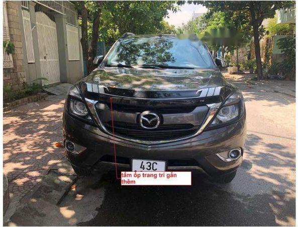 Cần bán gấp Mazda BT 50 2016, màu đen xe gia đình