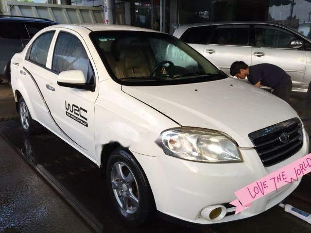 Bán Daewoo Gentra năm 2006, màu trắng xe gia đình, giá 175tr