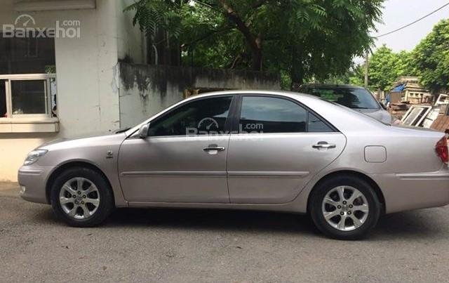 Bán xe Toyota Camry 2005, màu hồng phấn