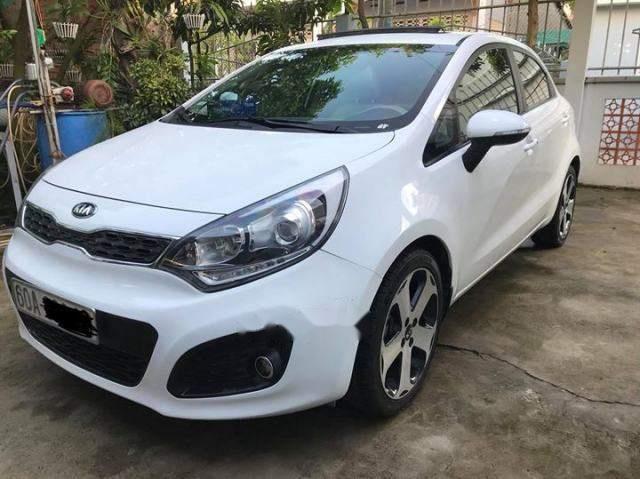 Bán xe Kia Rio đời 2012, màu trắng, 399 triệu