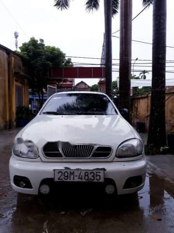 Cần bán gấp Daewoo Lanos năm 2000, màu trắng, 62tr