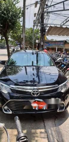 Cần bán Toyota Camry 2.0E 2017 năm sản xuất 2017