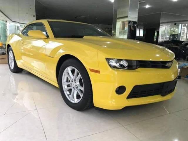 Bán xe Chevrolet Camaro 2015, màu vàng, nhập khẩu nguyên chiếc0