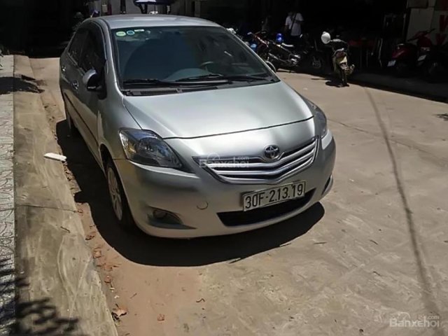 Cần bán xe cũ Toyota Vios đời 2009, màu bạc  