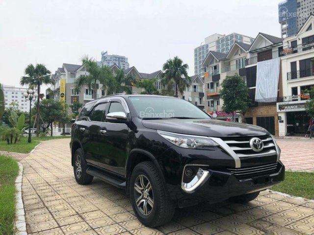 Bán xe Toyota Fortuner năm 2017 màu đen, 1 tỷ 035 triệu nhập khẩu