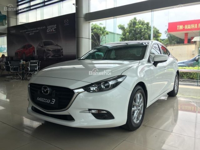 Mazda Nguyễn Trãi bán Mazda 3 2018 mới 100%, trả góp 90%, quà hấp dẫn, l/h ngay: 0906.669.005