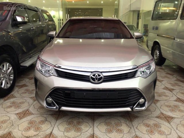 Bán Camry 2.0 sản xuất 2016, đăng ký 2017, chuẩn 3 vạn xe dân dùng