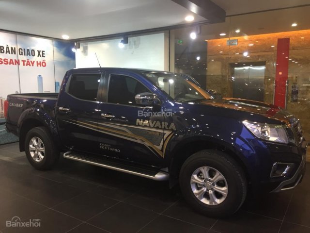 Bán Nissan Navara EL Premium R 2.5L AT 2018, màu xanh lam, nhập khẩu