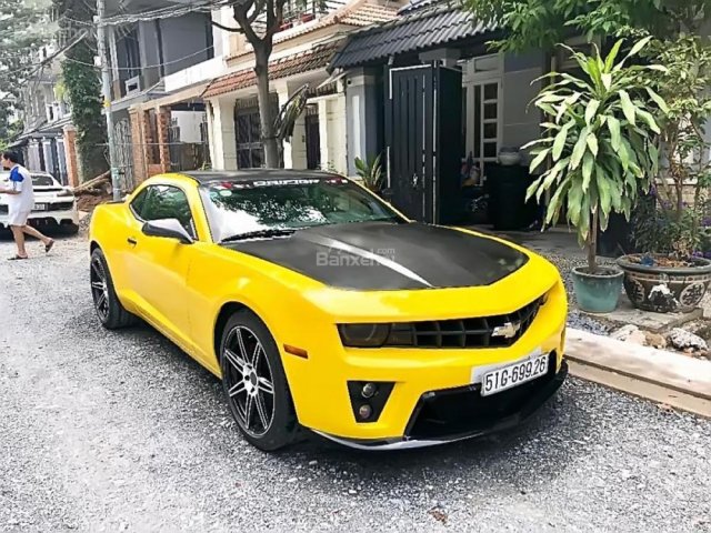 Cần bán gấp Chevrolet Camaro 3.6 RS năm sản xuất 2010, màu vàng, nhập khẩu0