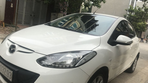 Cần bán xe cũ Mazda 2 1.5 AT đời 2014, màu trắng