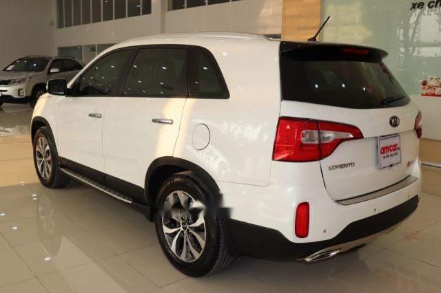 Cần bán xe Kia Sorento GATH 2018, màu trắng, giá 884tr