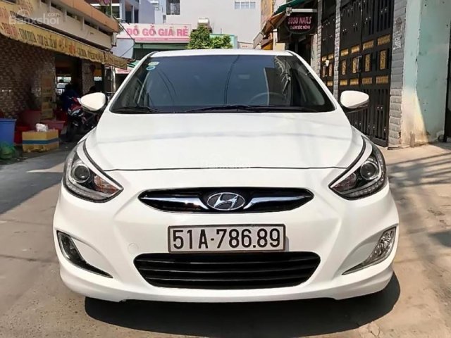 Bán Hyundai Accent 1.4 AT 2015, màu trắng, nhập khẩu Hàn Quốc, 450 triệu